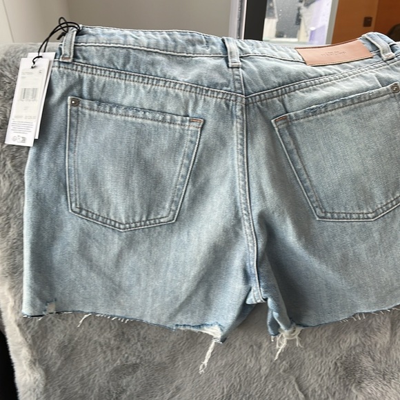 Authentic 7 For All Mankind denim women’s shorts - Picture 5 of 7